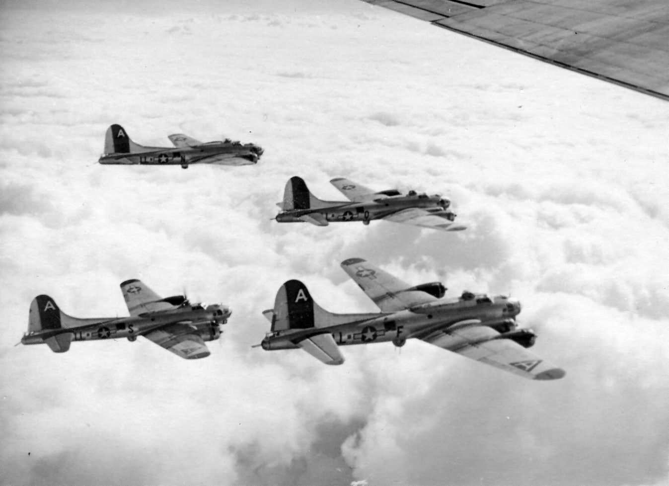 B-17Gs-in-Combat-Box-formation