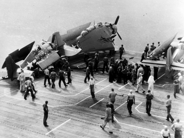 Flight deck sequence, frame 9